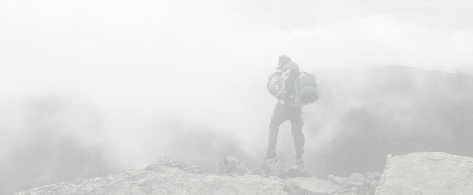 balazs-busznyak-3mtcyvbAqzM-unsplash Akses Stream Key untuk LIVE Makin Ringan