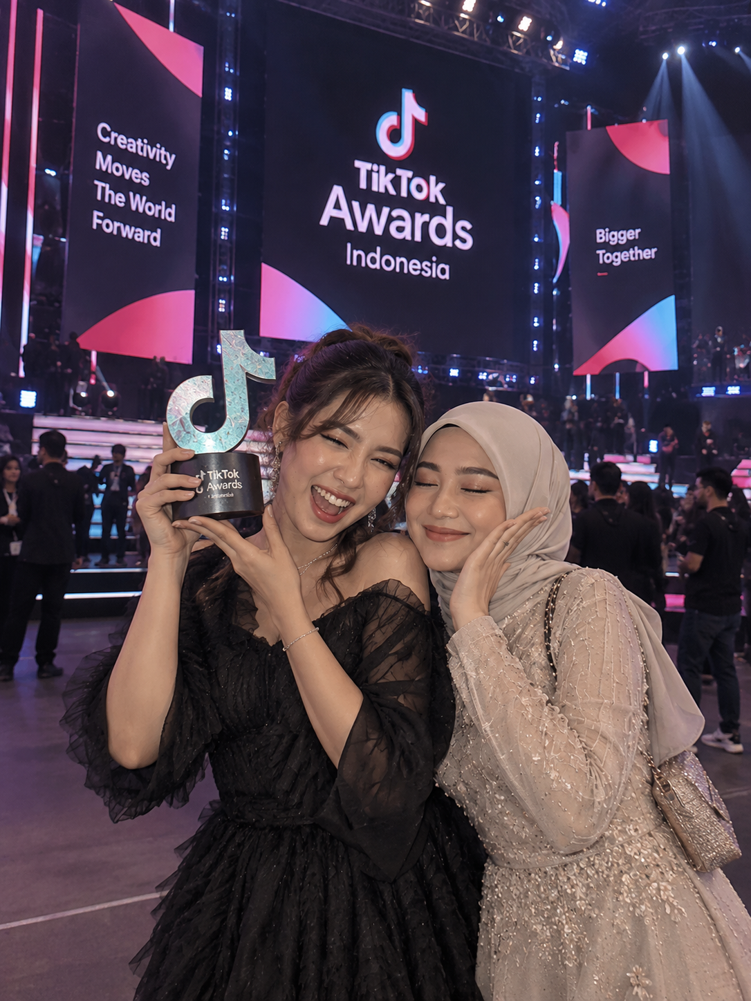 Kreator Velora Digital Entertainment berhasil menang TikTok Award